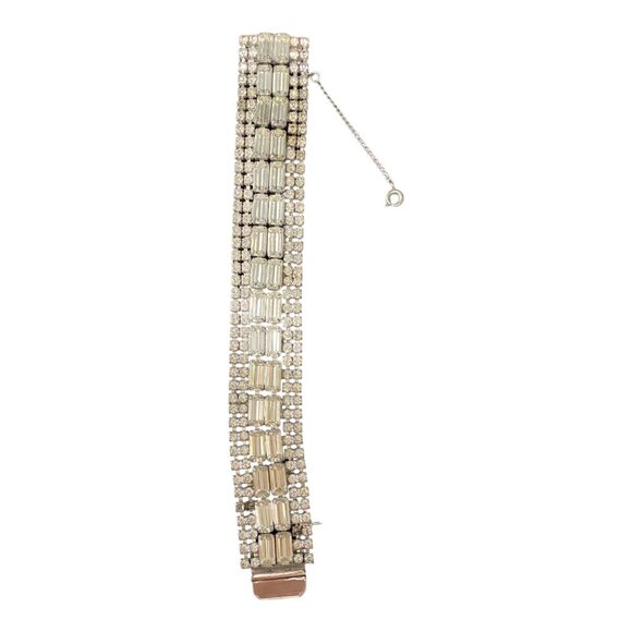 Bracelet Rhinestones 7 Inches Silver-Toned Safety Chain - Picture 2 of 11